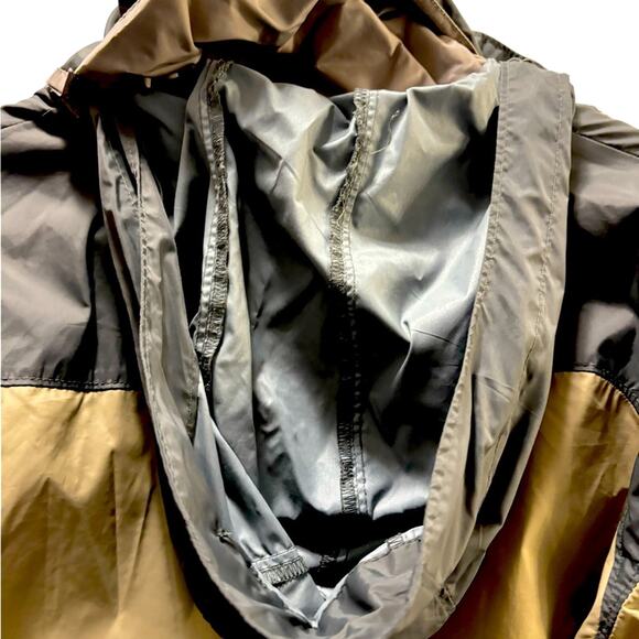 Columbia Hooded Windbreaker Jacket - Picture 2 of 4